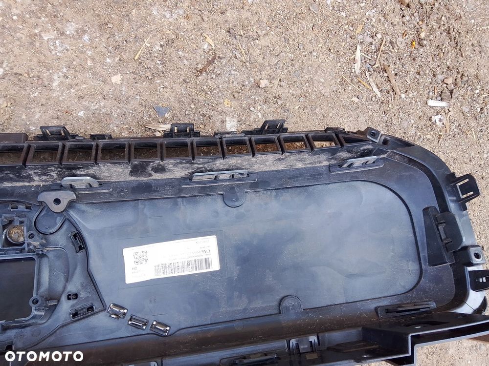 atrapa grill volvo xc40 ec40 32390715 2024r - 6