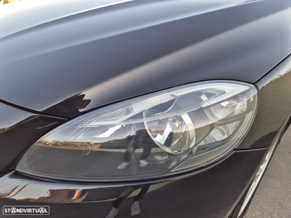 Volvo V40 1.6 D2 Eco Momentum - 11