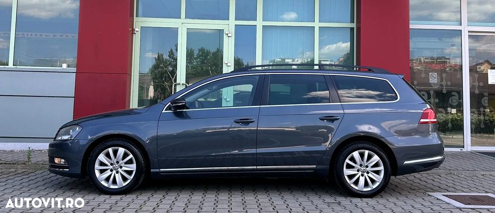 Volkswagen Passat - 25