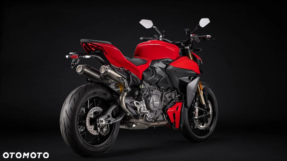 Ducati Streetfighter V2 - 4