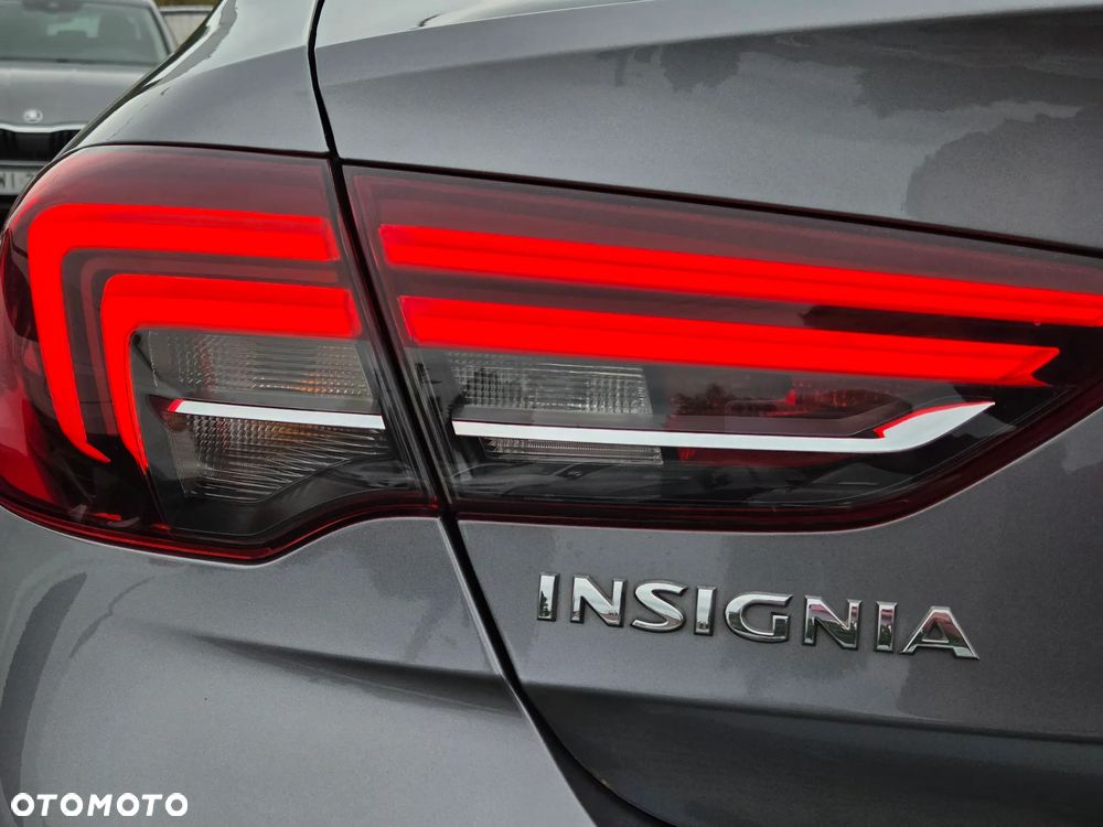 Opel Insignia 2.0 CDTI Elegance S&S - 37