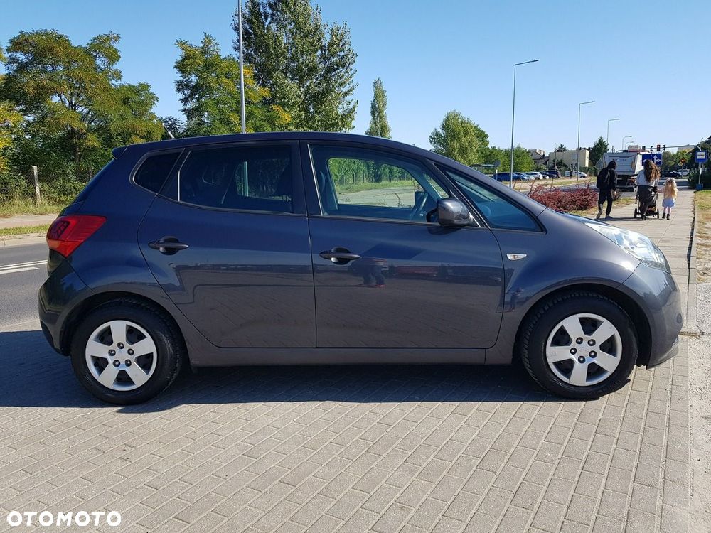 Kia Venga 1.4 CVVT Spirit - 4