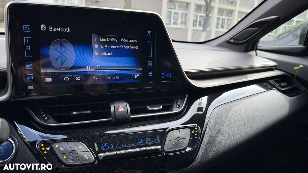 Toyota C-HR 1.2 Turbo 4x2 CVT C-lassy LED - 9