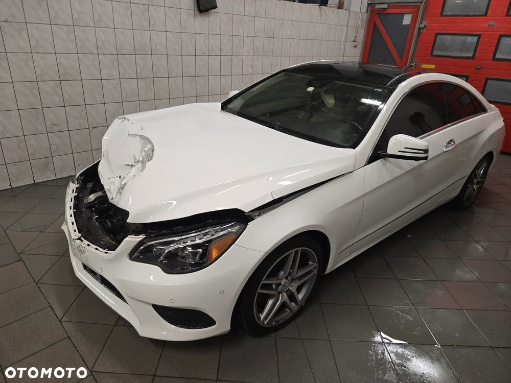 Mercedes-Benz Klasa E 350 4Matic 7G-TRONIC - 8