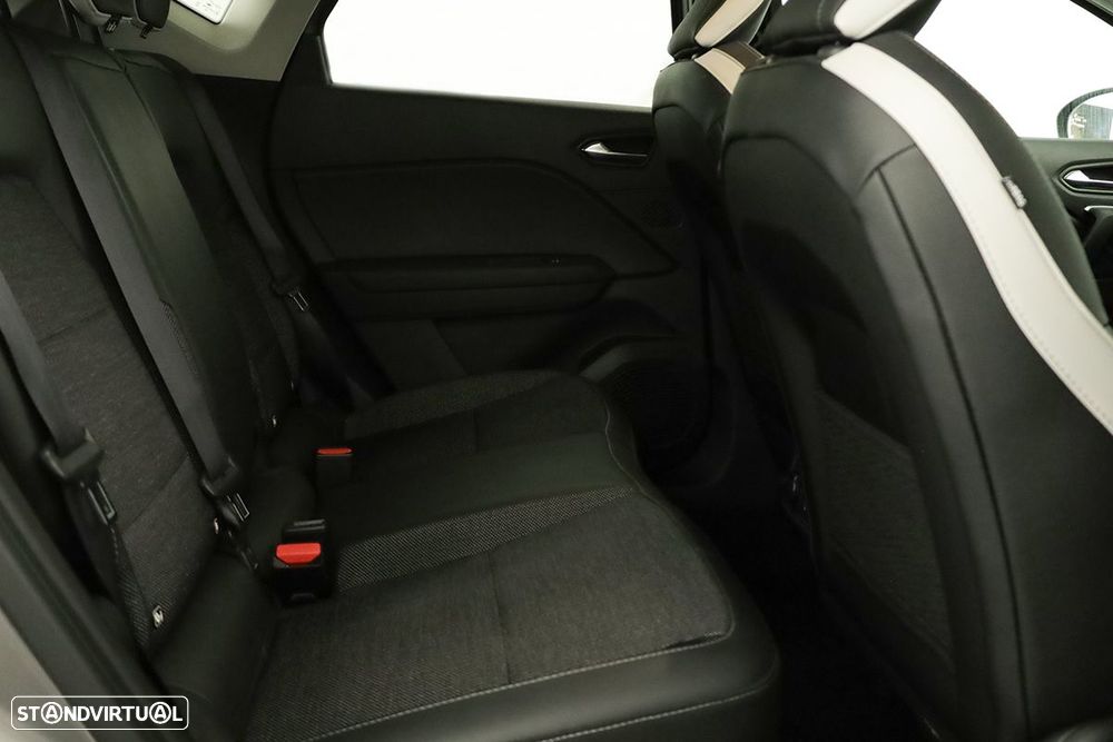 Renault Captur 1.0 TCe Techno - 23