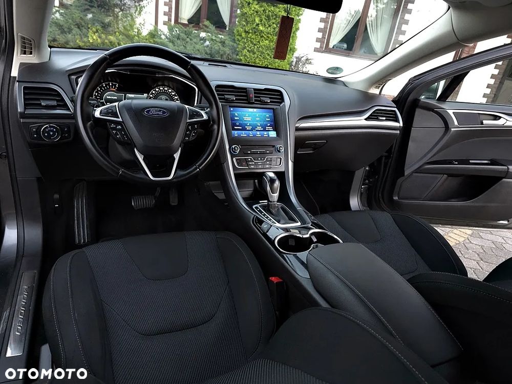 Ford Mondeo 2.0 TDCi Bi-Turbo PowerShift-Aut Titanium - 38