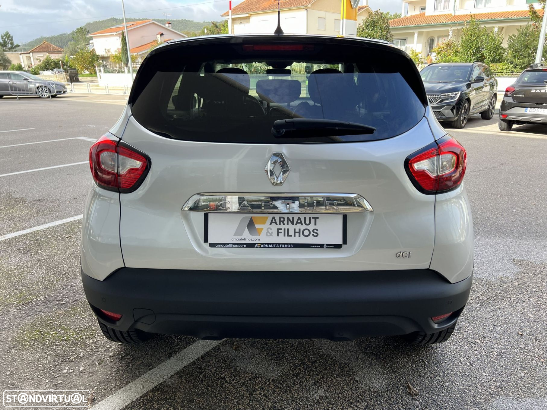 Renault Captur 1.5 dCi Exclusive EDC - 4
