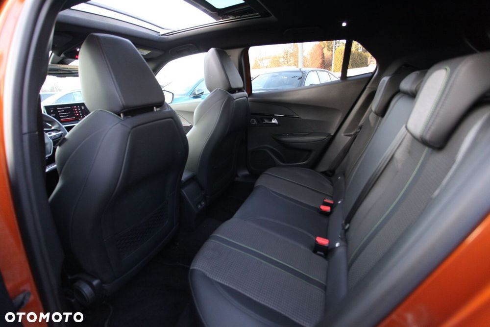 Peugeot 2008 1.2 PureTech GT Line S&S EAT8 - 11
