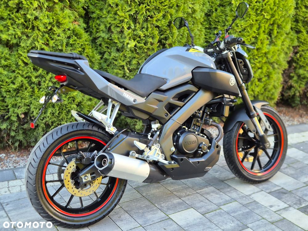 Yamaha MT - 4