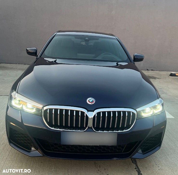 BMW Seria 5 540d xDrive AT MHEV - 13