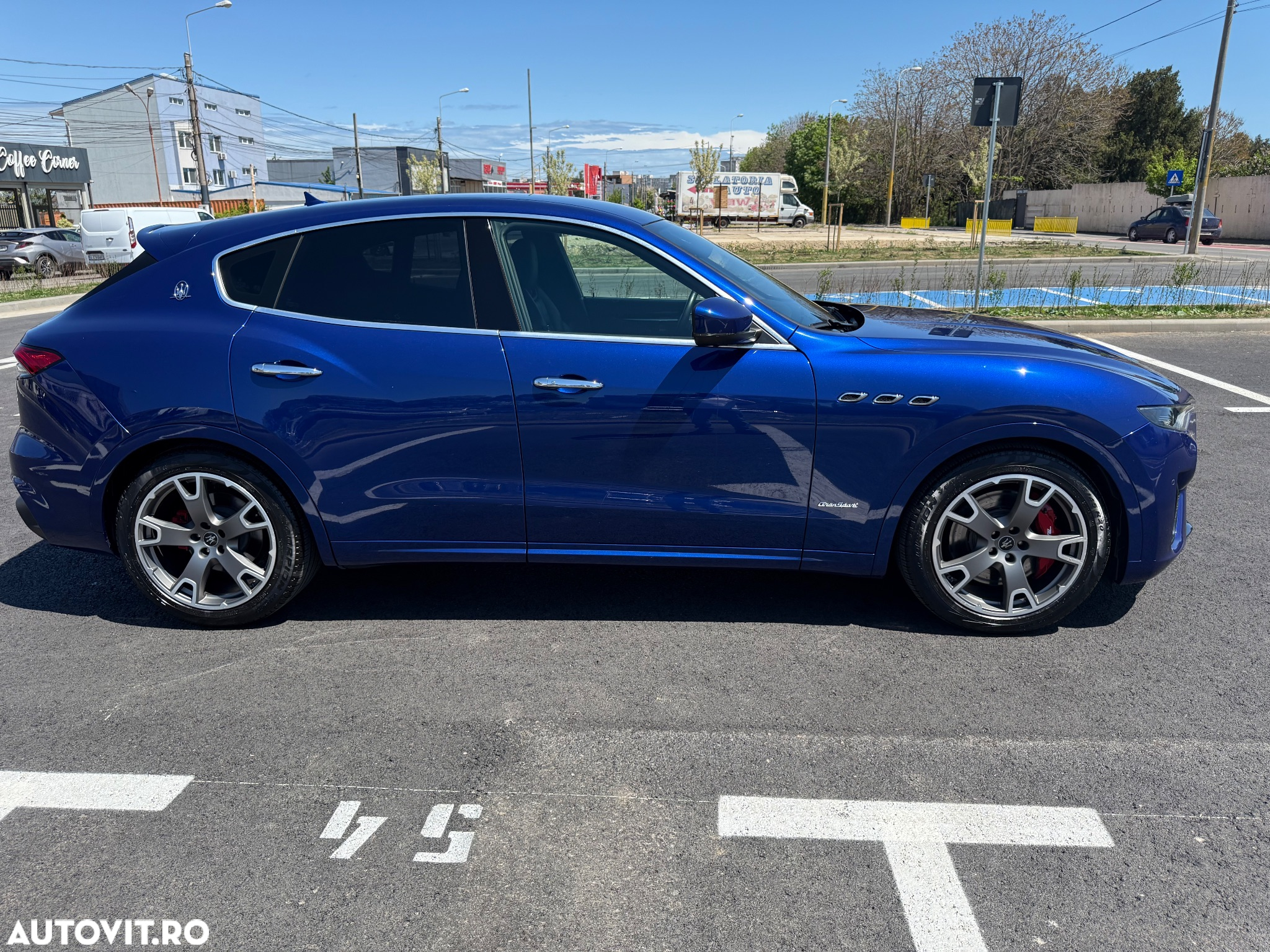 Maserati Levante Q4 GranSport - 3