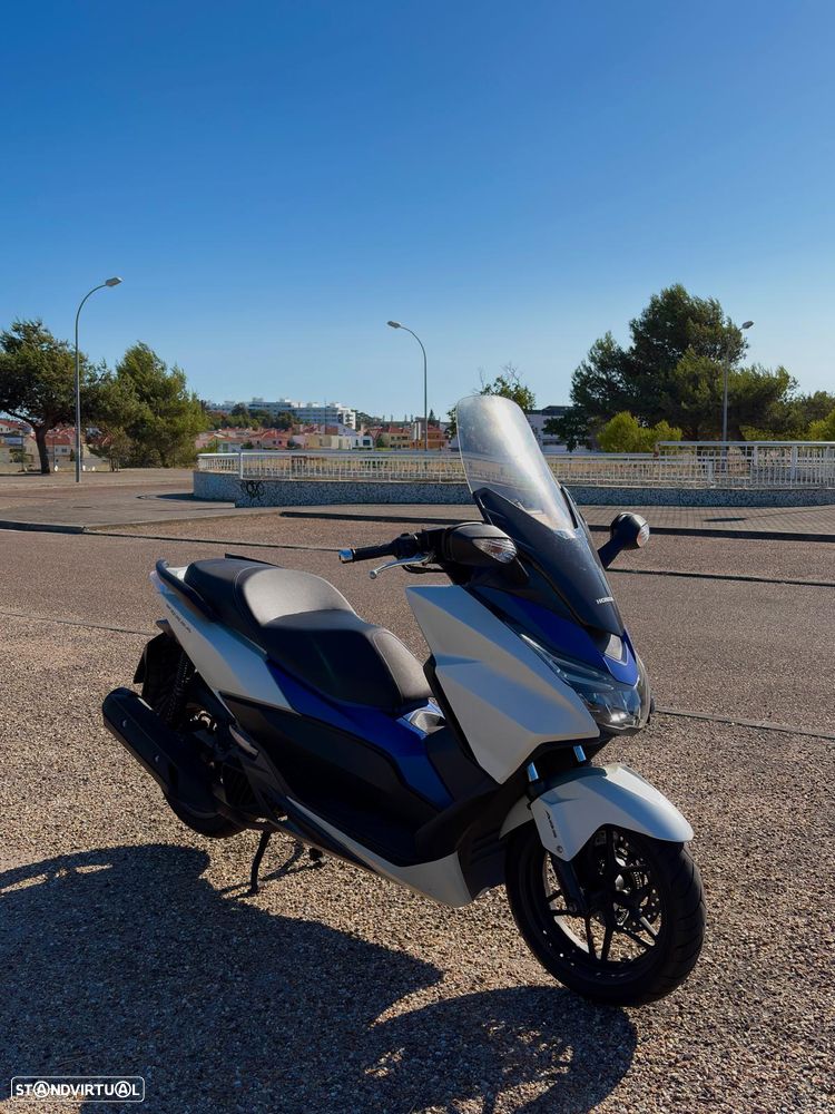Honda Forza - 2