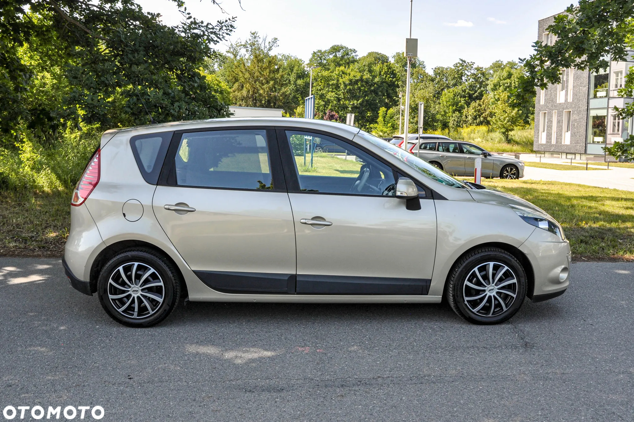 Renault Scenic - 5