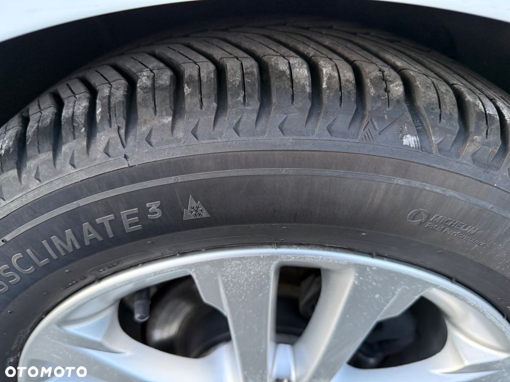 Kia Ceed 1.6 GDI Spirit - 12