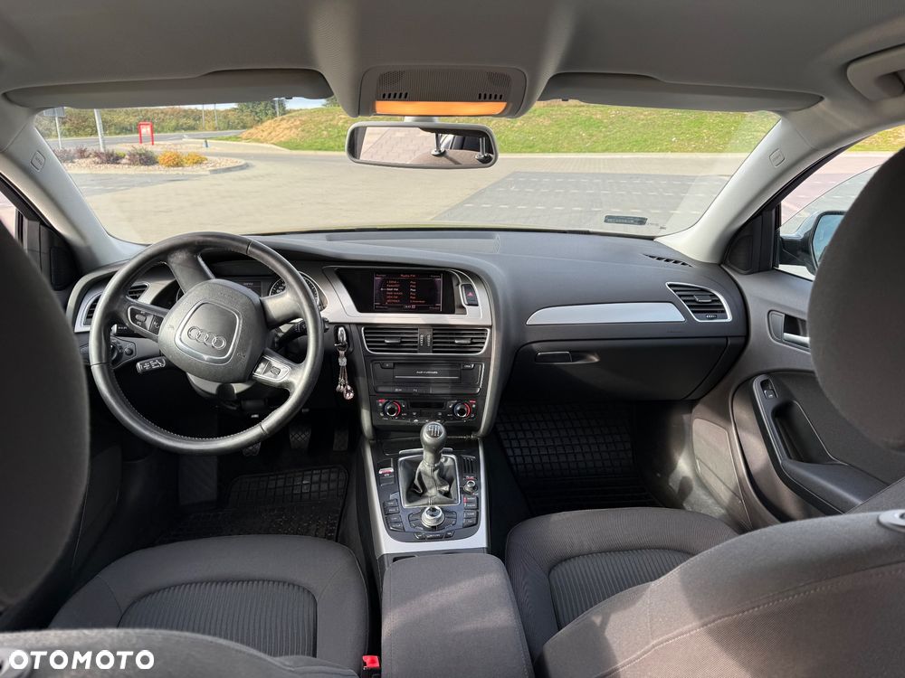 Audi A4 Avant - 12