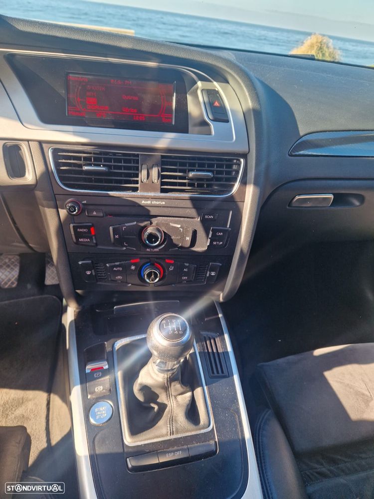 Audi A4 2.0 TFSI S line Sport Pack - 9