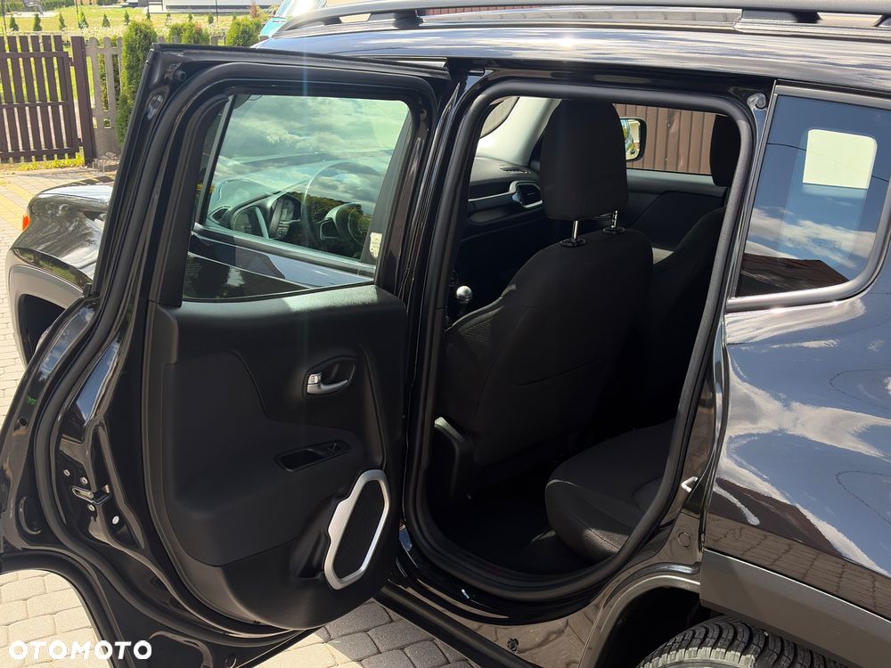 Jeep Renegade 1.6 E-torQ Longitude Adventure Edition - 32
