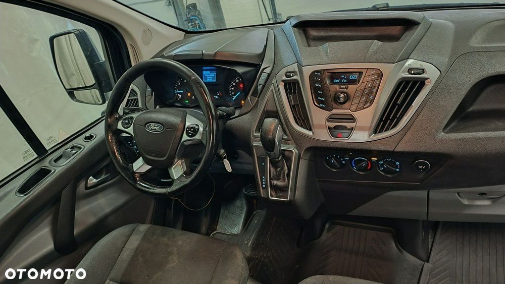 Ford Transit Custom - 13