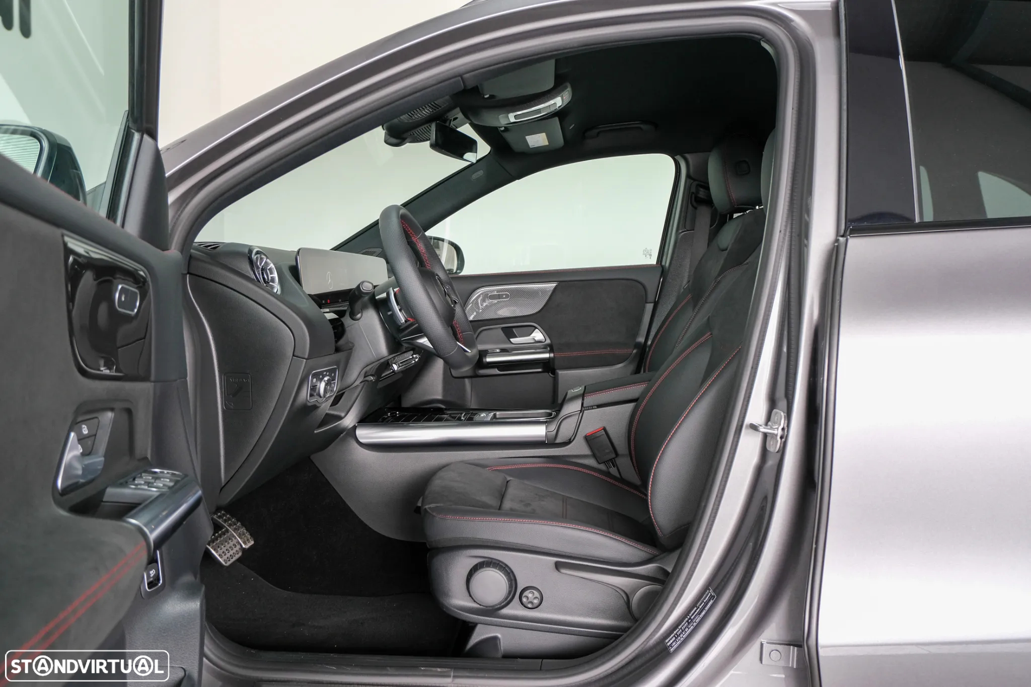 Mercedes-Benz GLA 200 d AMG Line - 22
