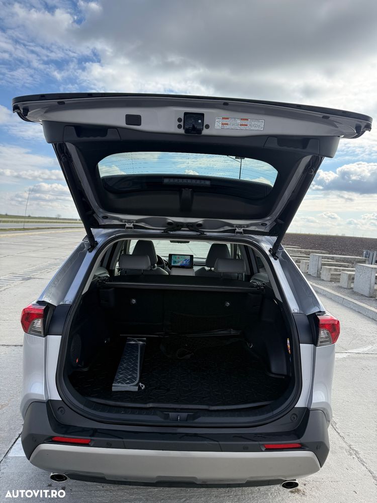 Toyota RAV4 2.5 VVT-iE 4x4 Luxury Premium - 8