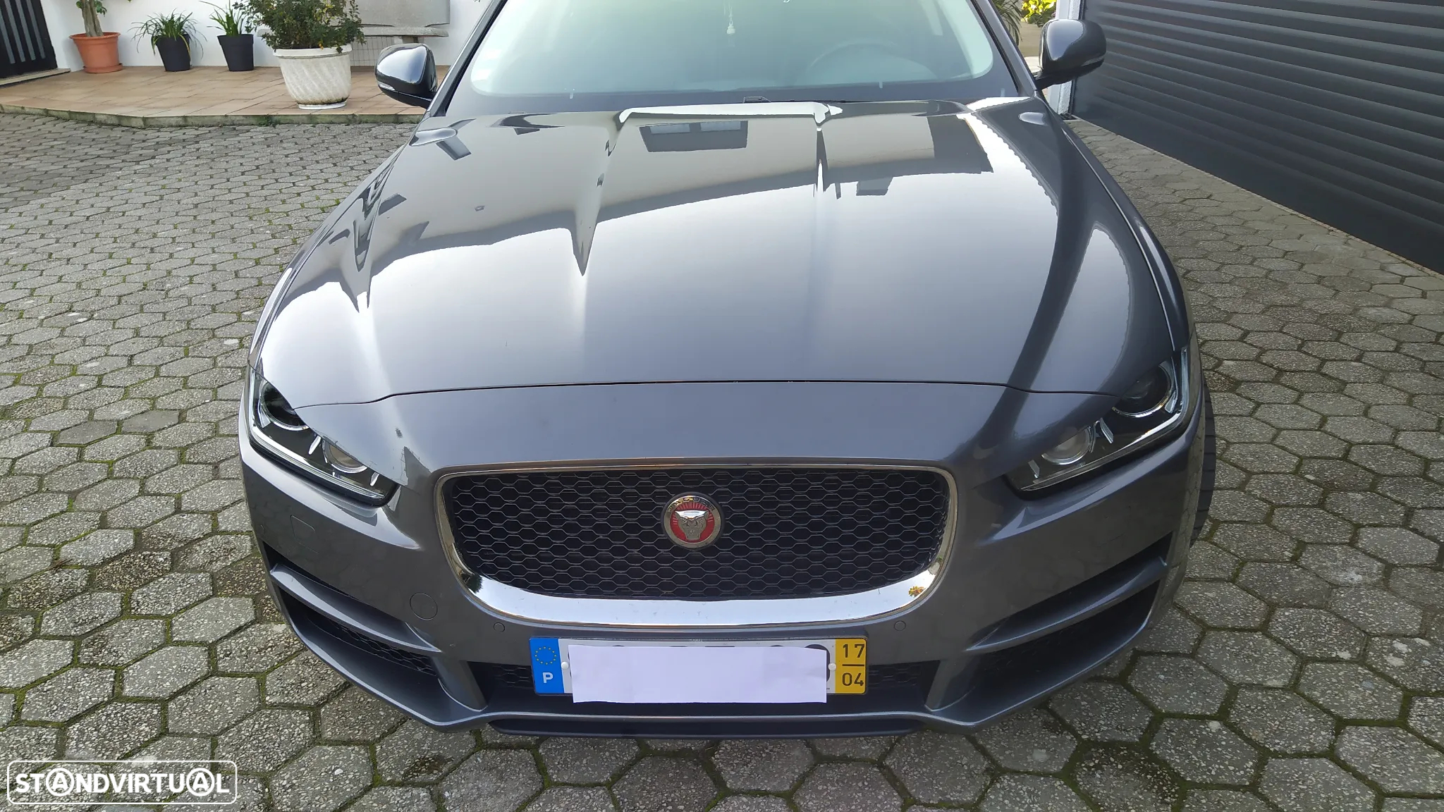 Jaguar XE 2.0 D Prestige Aut. - 6