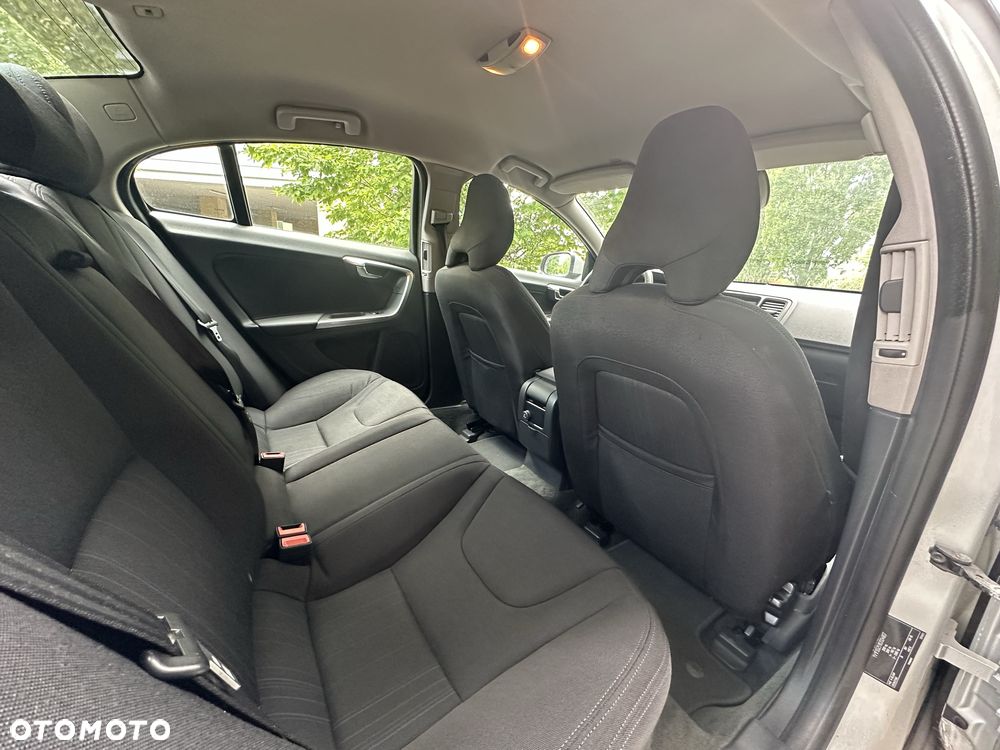 Volvo S60 - 8