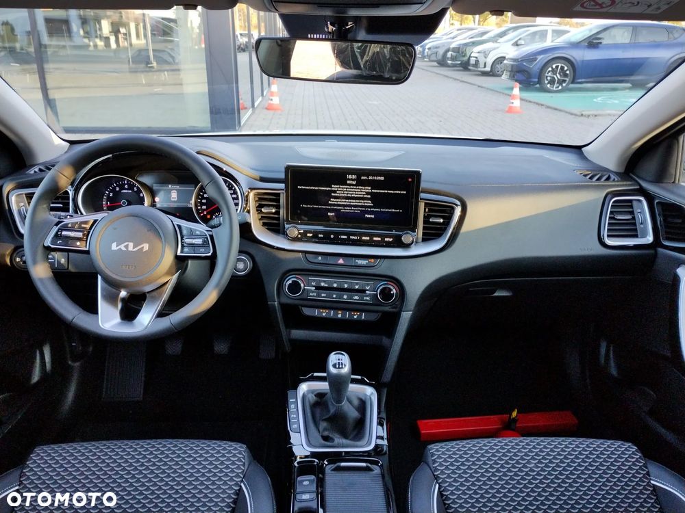 Kia Ceed 1.5 T-GDI Tribute - 19