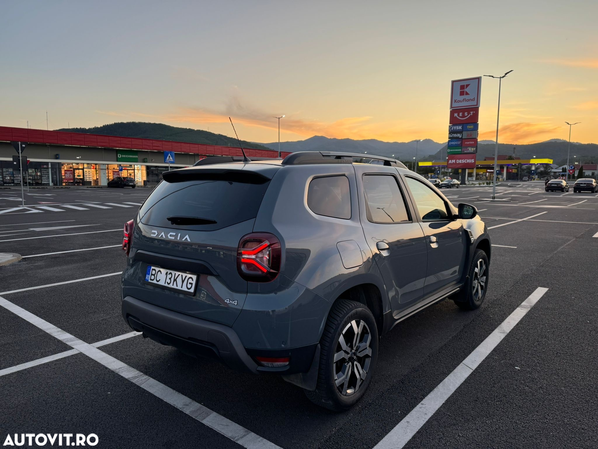Dacia Duster - 4