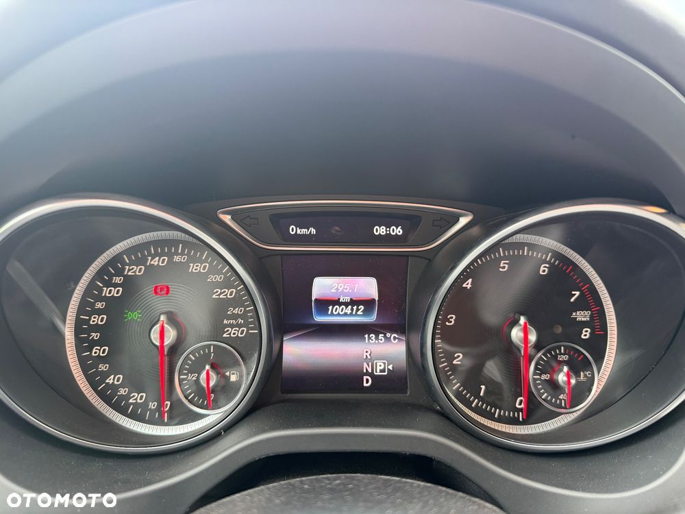 Mercedes-Benz CLA 250 4Matic 7G-DCT AMG Line - 30