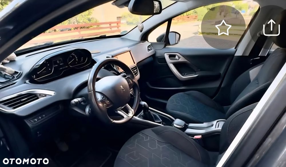 Peugeot 2008 - 13