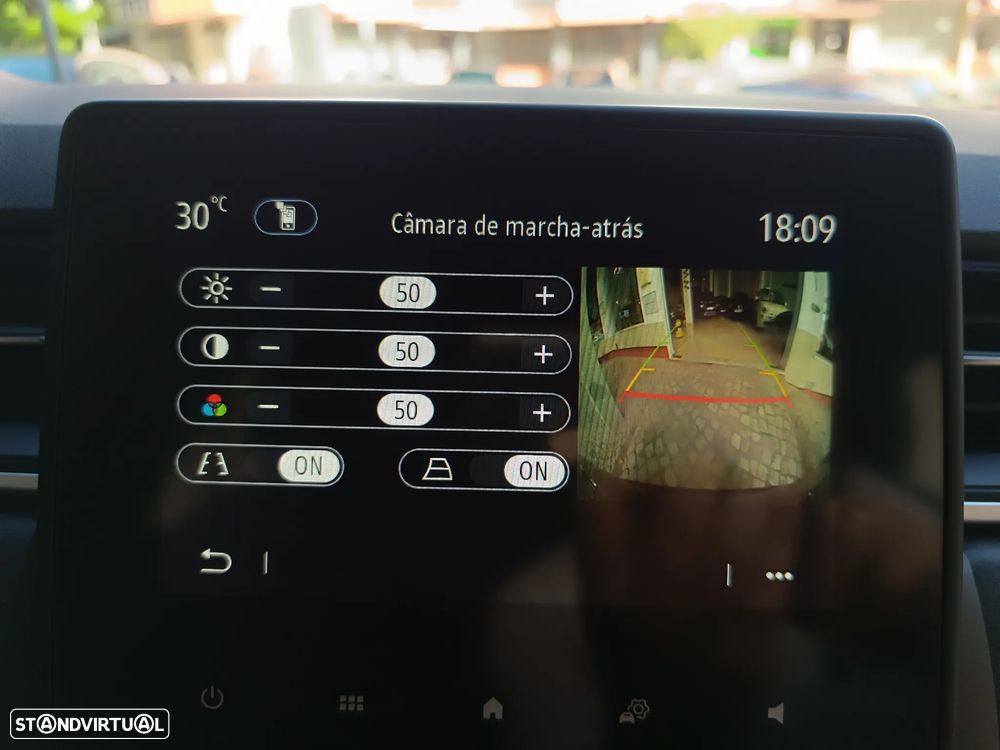 Renault Captur 1.3 TCe Intens EDC - 58