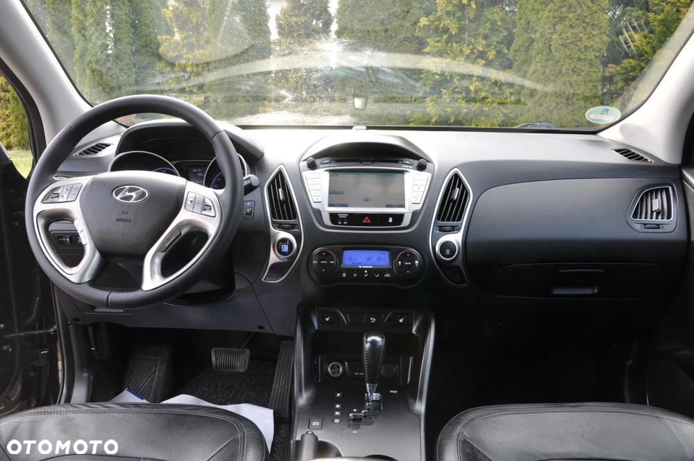 Hyundai ix35 2.0 CRDi 4WD Automatik Premium - 23