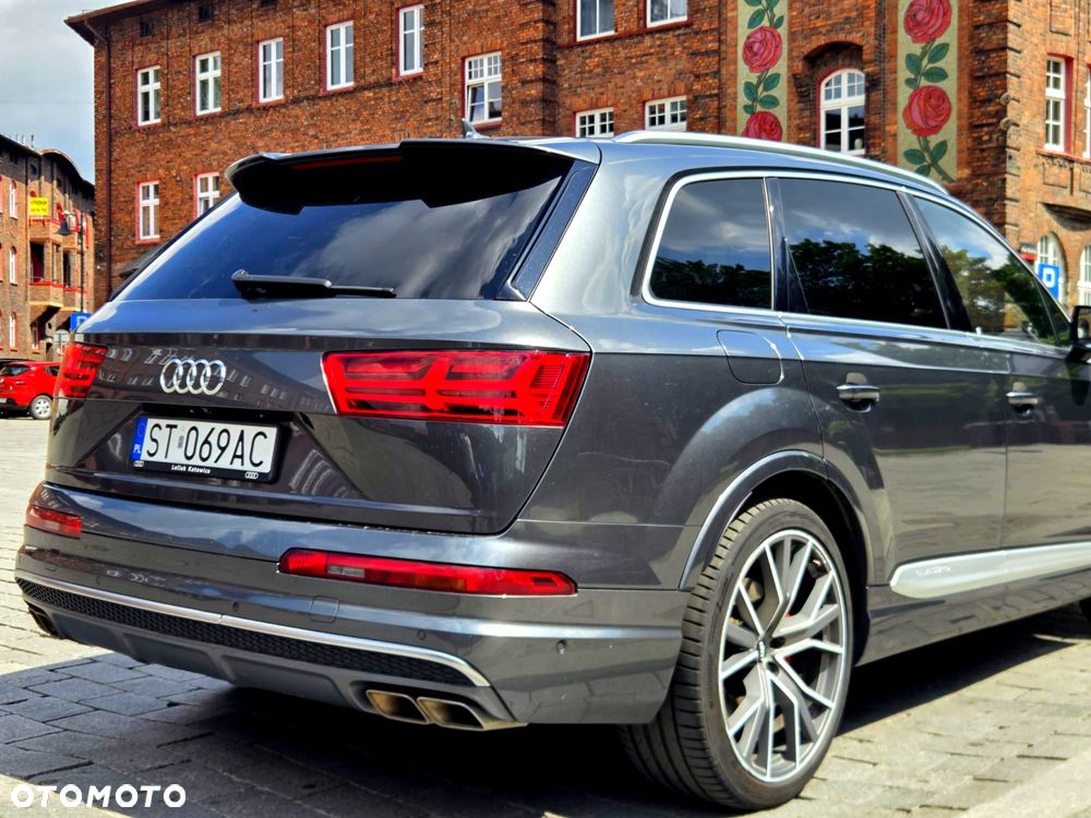 Audi SQ7 - 14