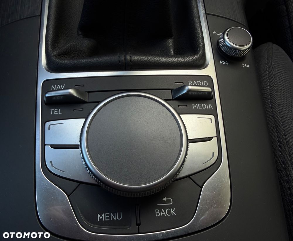 Audi A3 Sportback 2.0 TDI sport - 26