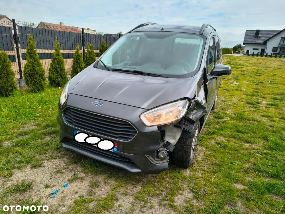Ford Tourneo Courier - 9
