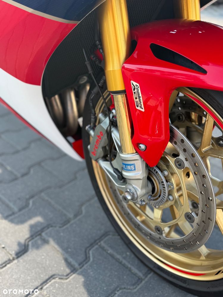 Honda CBR - 11