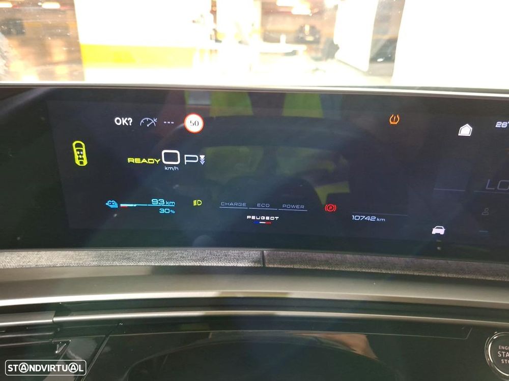 Peugeot E-3008 73 kWh Allure - 8