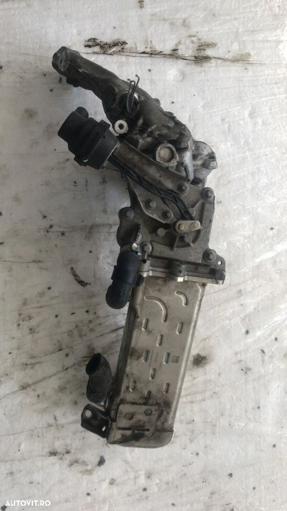 Racitor de gaze cu EGR Mercedes E class w212, C class w204 euro 5 a6511400075q10 A2C5336275 2.2