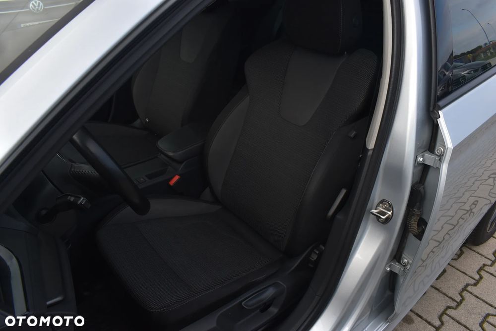Skoda Octavia 2.0 TDI Ambition - 11