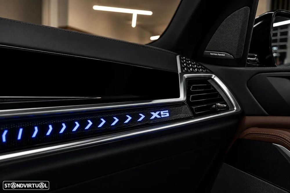 BMW X5 30 d xDrive Pack M - 17