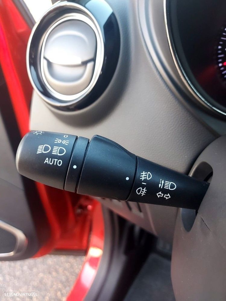 Renault Captur 0.9 TCE Exclusive - 17