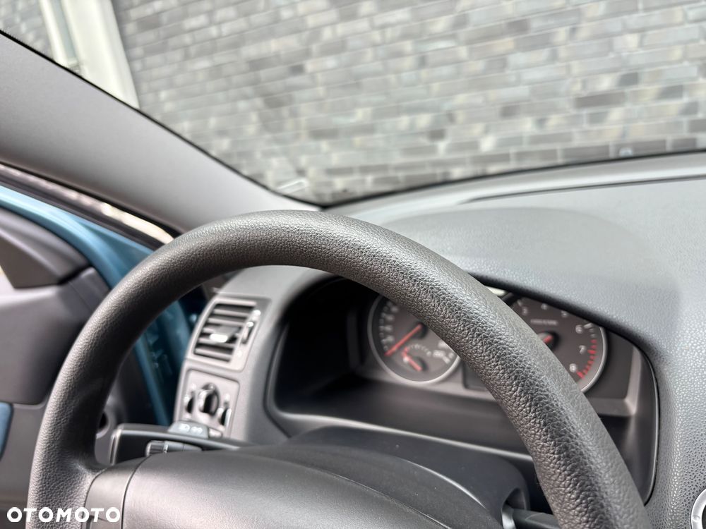 Volvo C30 1.8 Momentum - 17