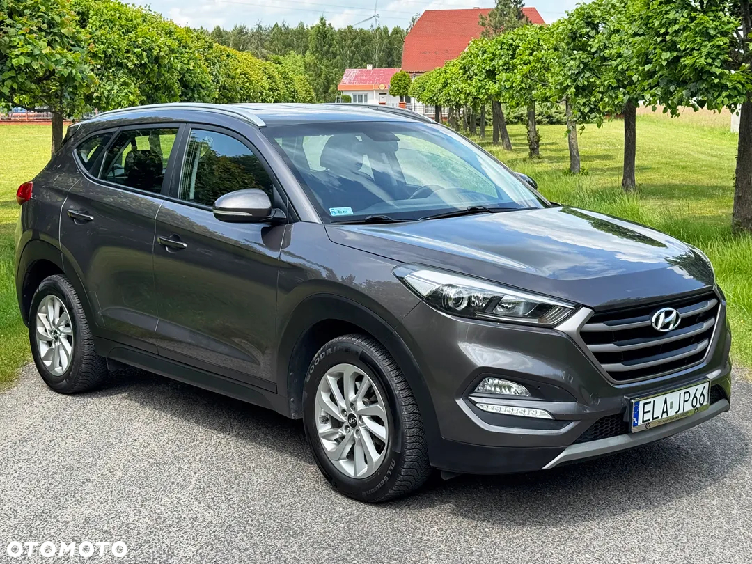 Hyundai Tucson - 2