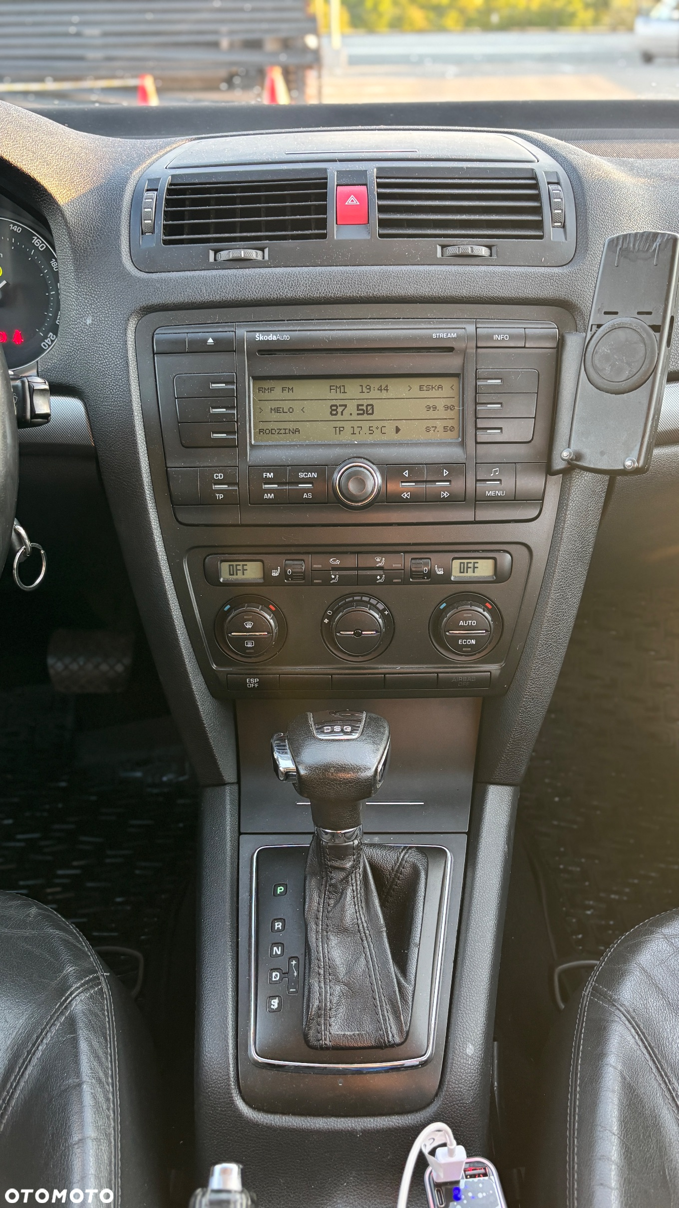 Skoda Octavia 2.0 TDI DPF DSG Elegance - 13