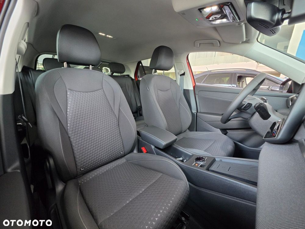 Volkswagen T-Roc 1.5 eTSI Life DSG - 25