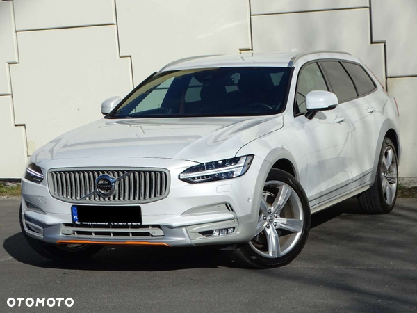 Volvo V90 Cross Country