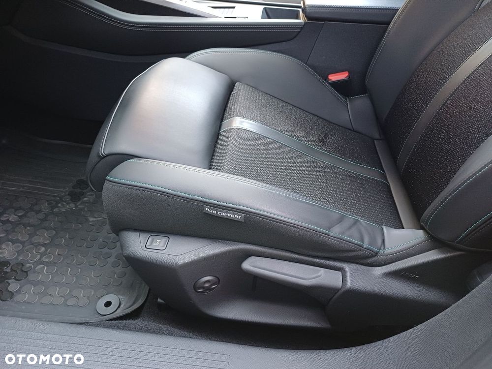Peugeot 308 1.5 BlueHDi Allure Pack S&S EAT8 - 26