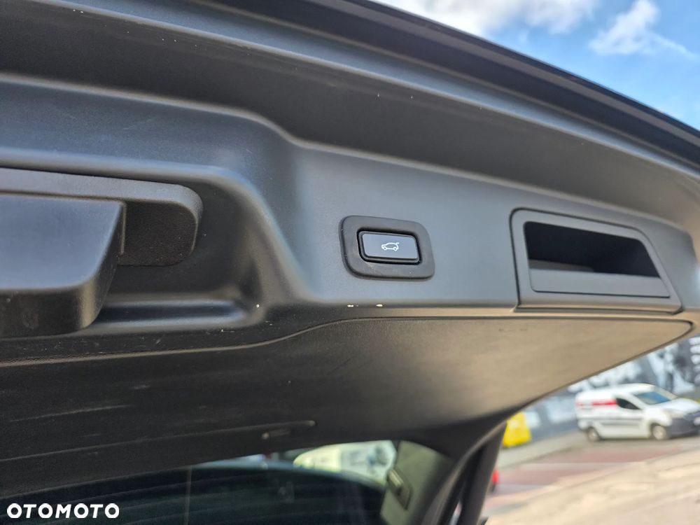 Land Rover Range Rover Evoque - 20