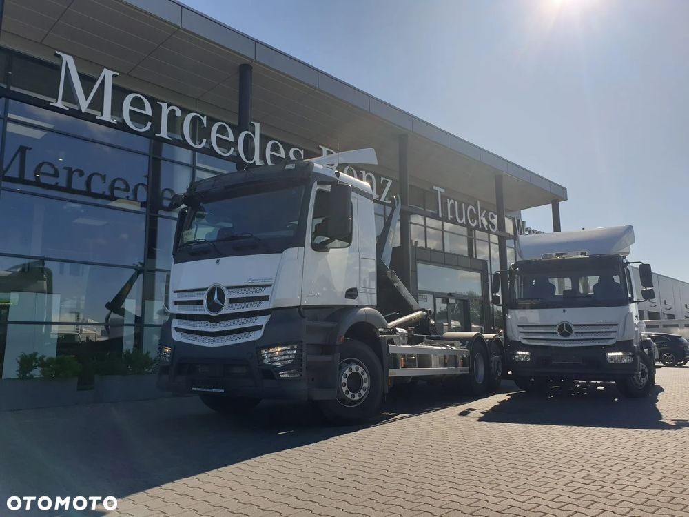 Mercedes-Benz Actros 2542L 6x2 - 1