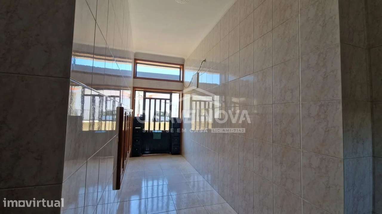 T3 com Terraço e Vista Mar em Arcozelo - Grande imagem: 2/24